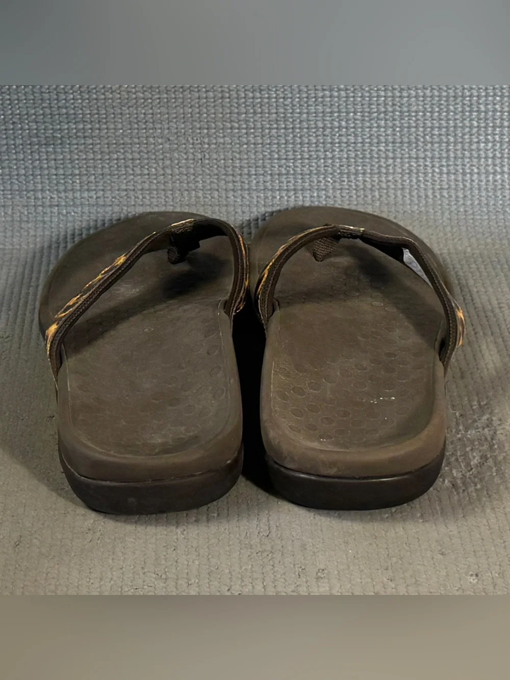 Vionic Women’s Tide II Leopard Print Flip Flop Sandals Size 9